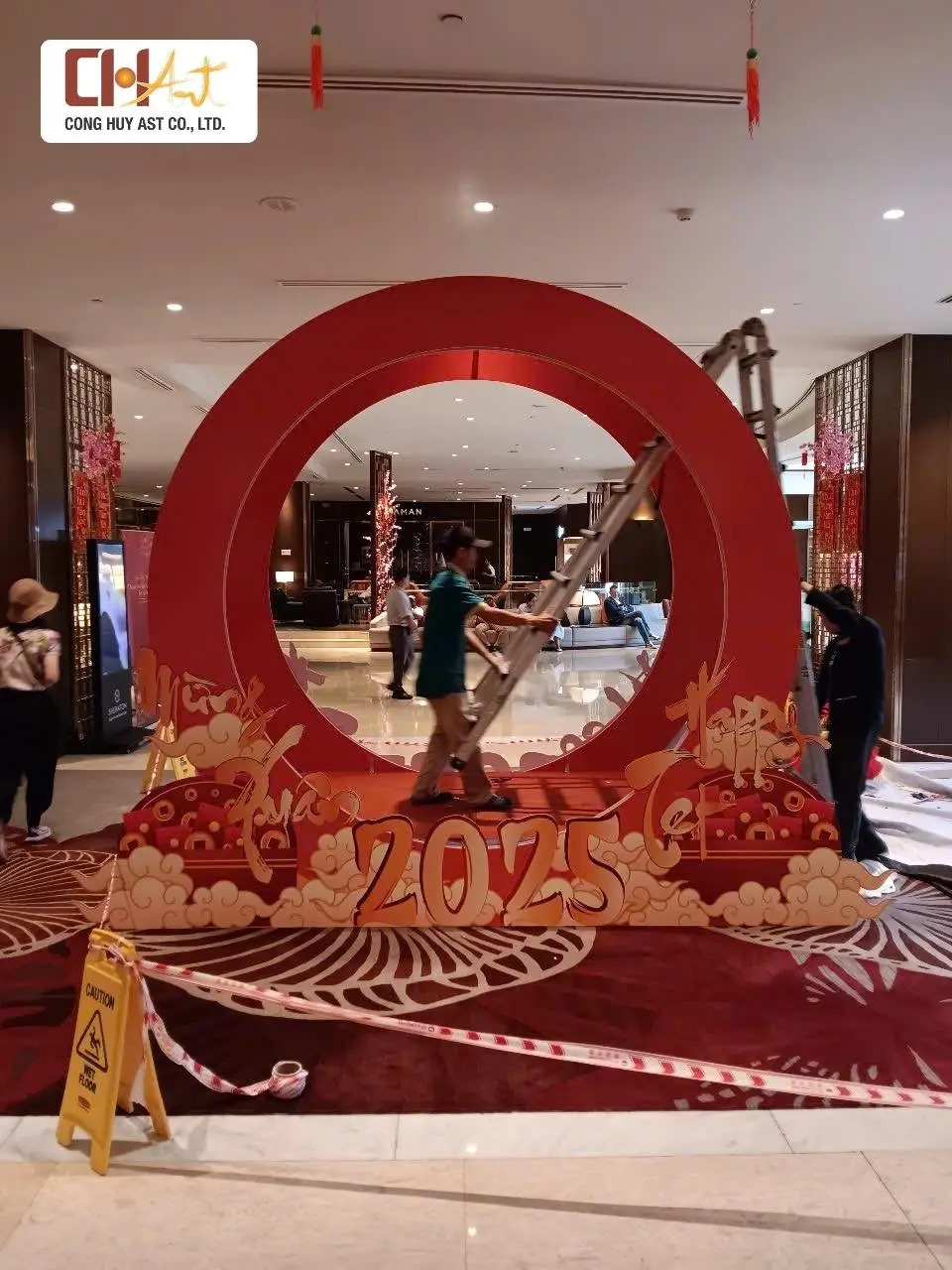  thi c&ocirc;ng cổng ch&agrave;o 