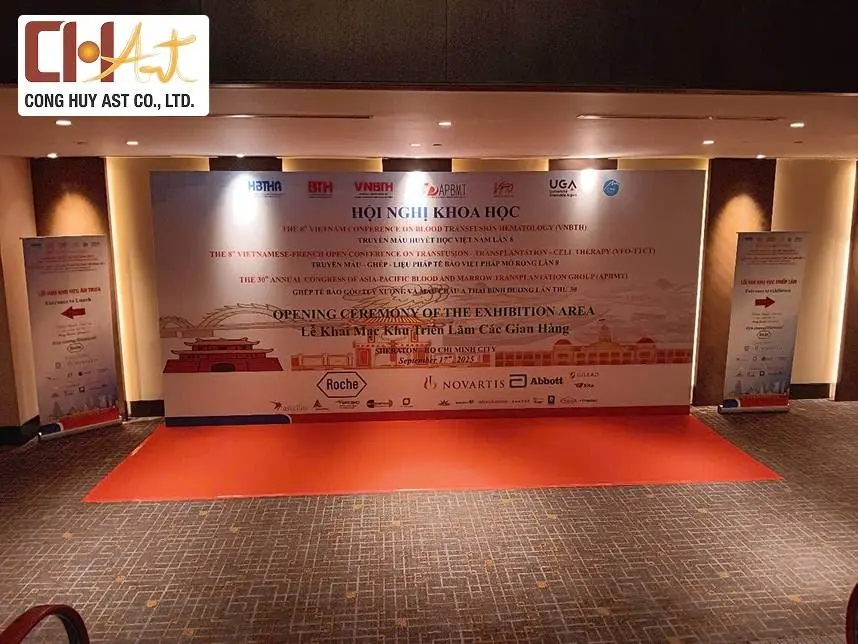 Backdrop v&agrave; cổng ch&agrave;o