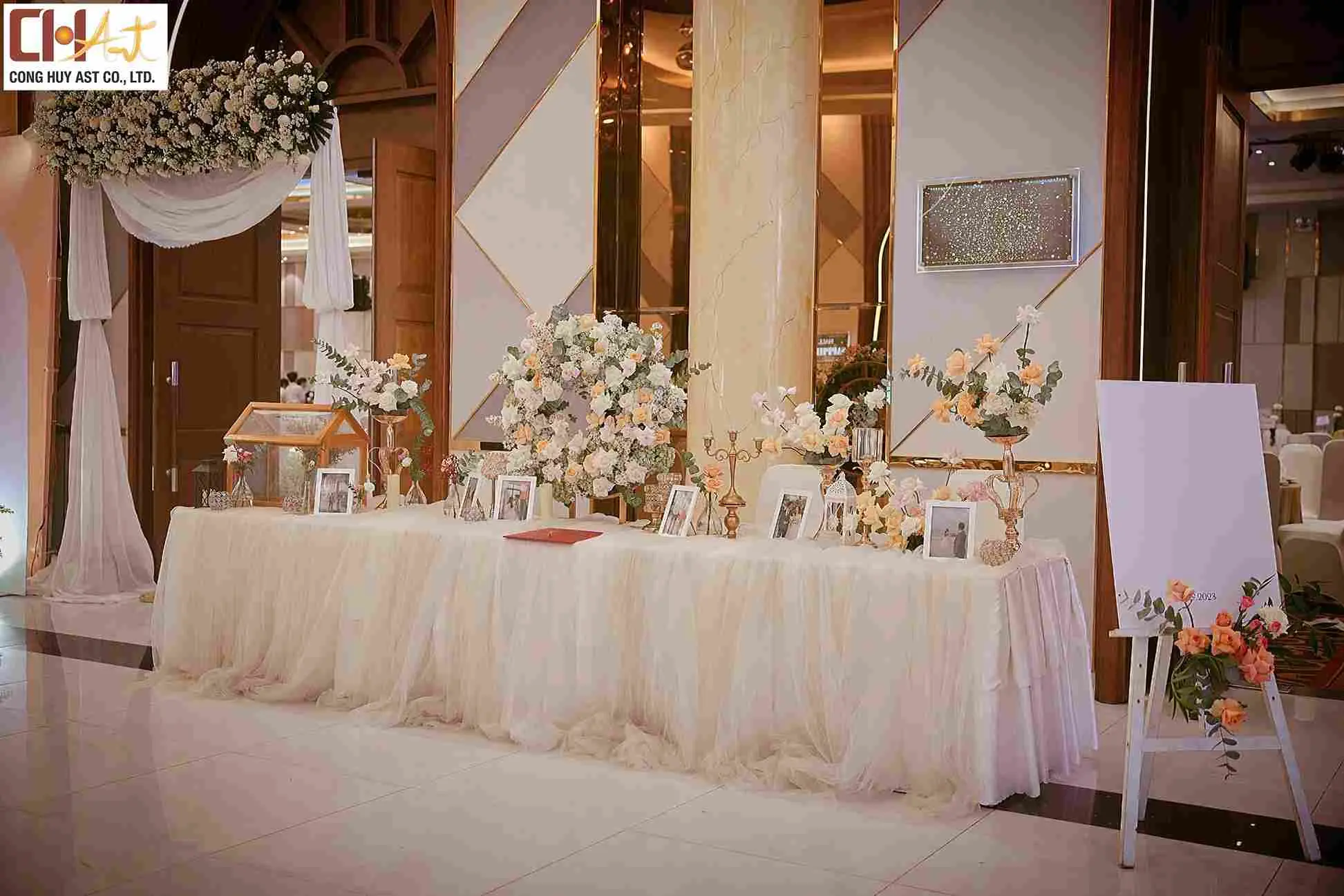 trang tr&iacute; sảnh đ&oacute;n kh&aacute;ch